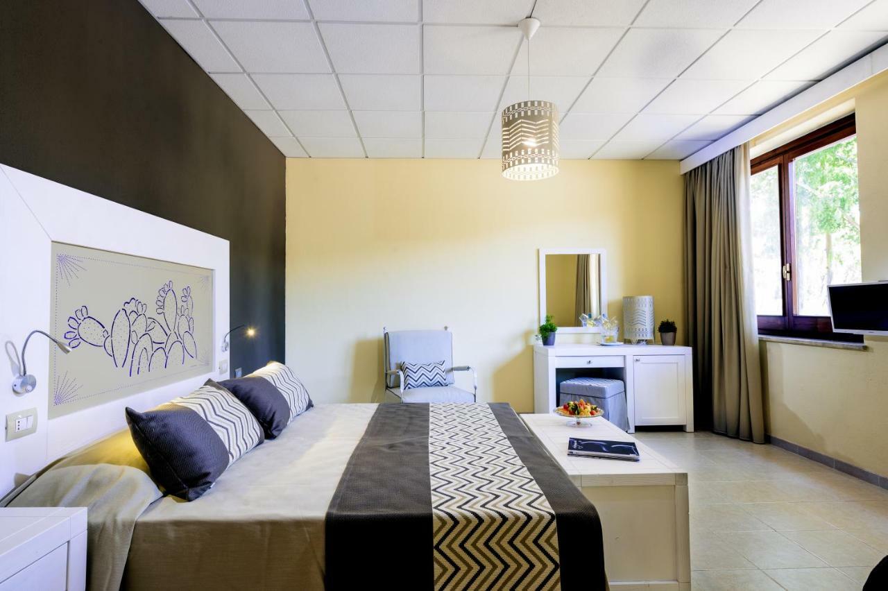Hotel Lido Beach Phg Oristano Exterior foto